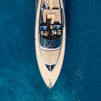 invictus alquiler mallorca