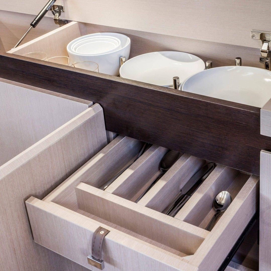 invictus-320gt-meta-i-12